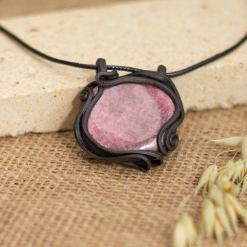 Přívěsek velký s růženínem – La Sofia