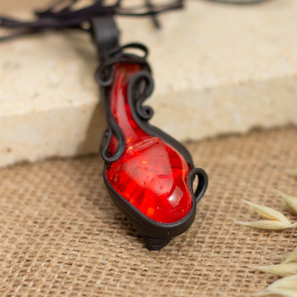 Přívěsek velký  s červeným sklem – La Sofia