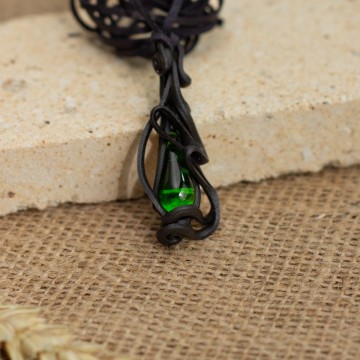 Přívěšek malý se zelenou skleněnou kapkou – La Sofia