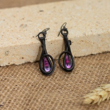 Náušnice s růžovo‑fialovými skleněnými kapkami – La Sofia