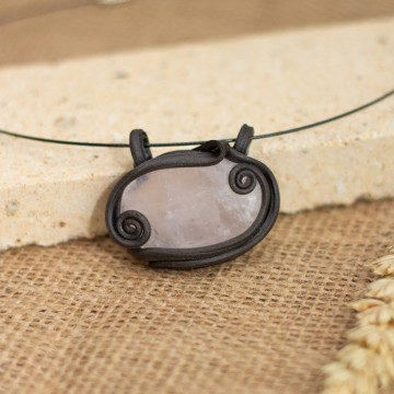 Přívěsek  velký s růženínem – La Sofia